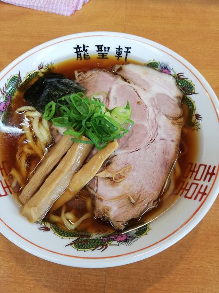 「醤油ラーメン」@龍聖軒の写真