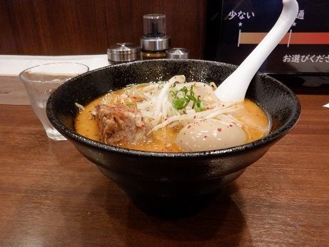 「シビカラ味玉」@極上 MISO BROWNの写真