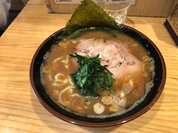 「ラーメン800円」@秋葉原ラーメン わいずの写真