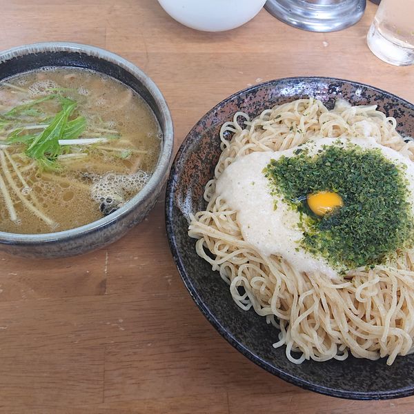 「とろろシャバつけ麺B1500円、大盛100円、裏メニュー」@MENYA 食い味の道有楽の写真