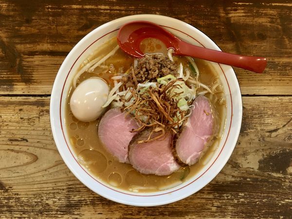 「サッポロラガービール赤星 中瓶 → 特製味噌らーめん 大盛」@東京味噌らーめん 鶉の写真