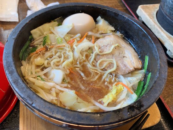 「石焼ラーメン」@石焼らーめん 火山 上小塙店の写真