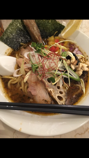 「スパイスラーメン」@スパイスラーメン 点と線.の写真