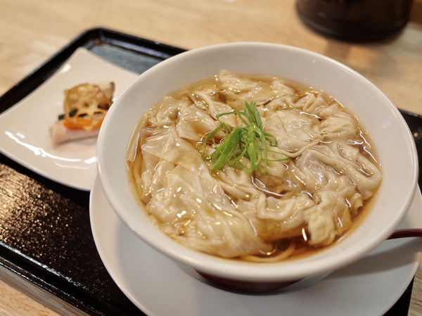 「◆麦そば醤油雲呑…1300円」@麦そば専門店 麦の上の写真