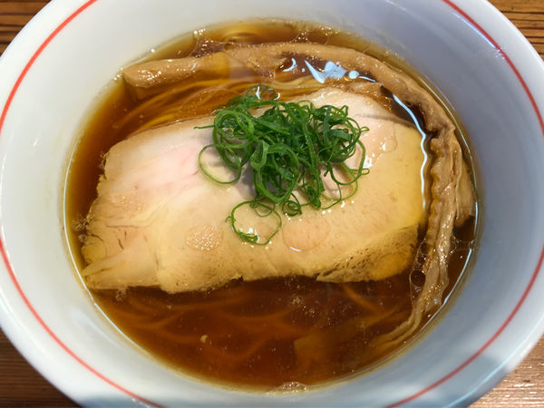 「醤油ラーメン」@ラーメン屋 トイ・ボックスの写真