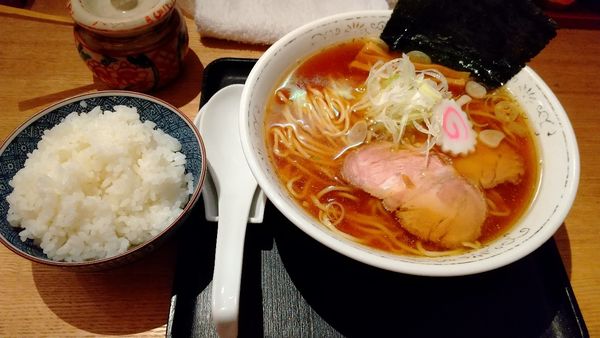 「中華そば＋ライス」@中華そば 勝本の写真