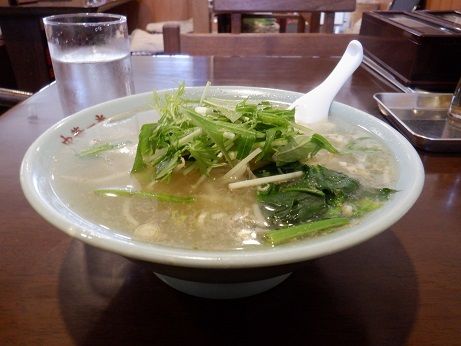 「塩タンメン　麺の半分」@一光食堂の写真