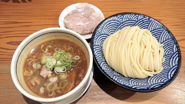 「つけそば醤油 800円  チャーシュー 300円」@麺 一直の写真