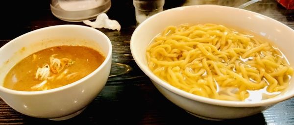「あつもり 麺300g(900円)→限定極太ちぢれ麺に変更」@麺屋 和利道 waritoの写真