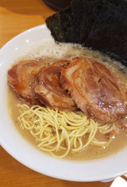 「醤油チャーシューメン＋味玉＋サービス炒飯」@大古洞の写真