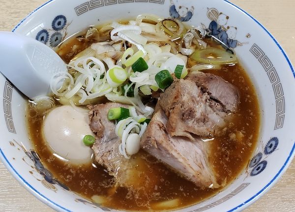 「ねぎチャーシューメン＋玉子」@手打ラーメン 長八の写真