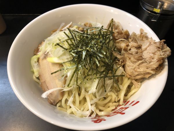 「油そばW盛・白ネギ」@東京麺珍亭本舗 鶴巻町店の写真