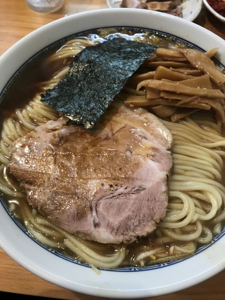 「ラーメン、中、辛味」@自家製中華そば としおかの写真