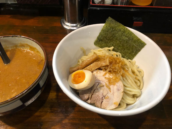 「濃魚つけ麺　辛うま」@オリオン食堂の写真