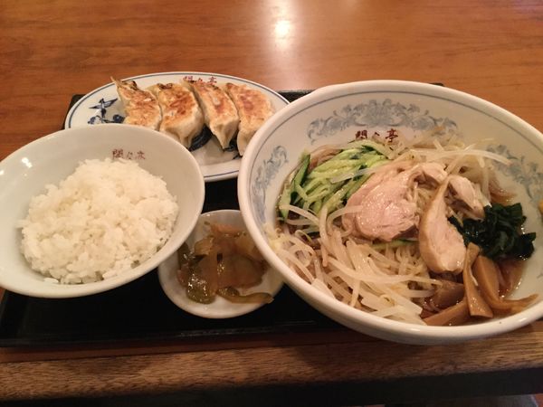 「冷し中華セット《半ライス・餃子と冷し中華》(¥780)」@開々亭の写真