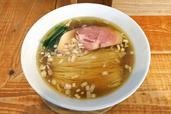 「塩ラーメン￥７５０」@いえろうの写真