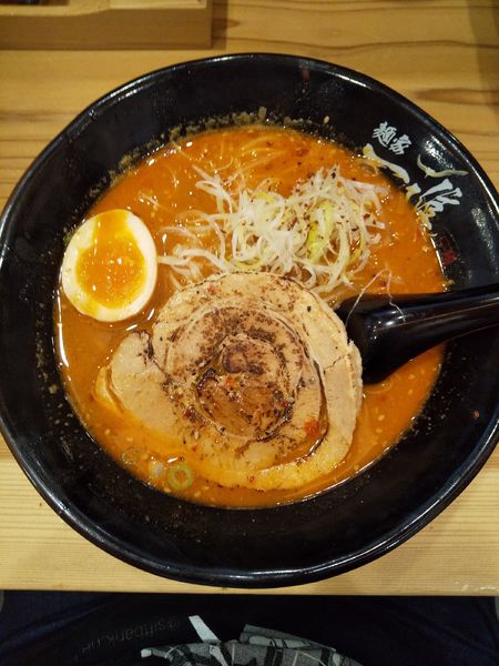 「赤辛味味噌らーめん」@麺家一進 港店の写真