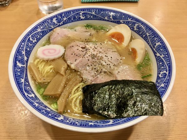 「特製中華そば」@中華そば 青葉 吉祥寺店の写真