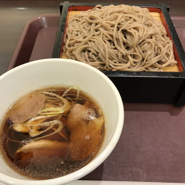 「つけ鴨せいろそば（￥750）※」@東京シェフズキッチン そば処 羽田あずみ野の写真