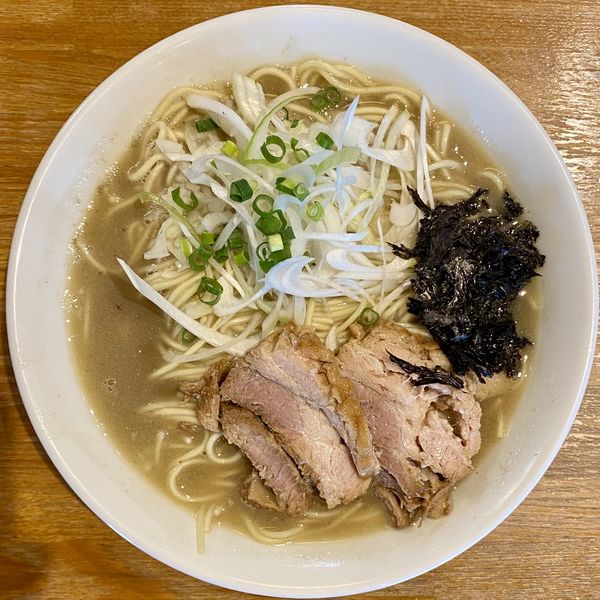 「煮干そば 白醤油(大)￥780円」@中村屋総本山の写真