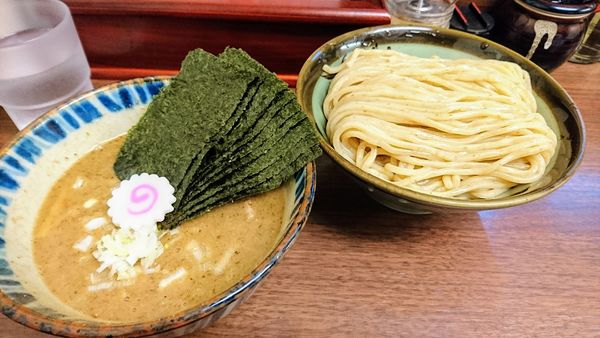 「煮番搾り(中･冷やもり)＋海苔」@つけめん 三三㐂の写真