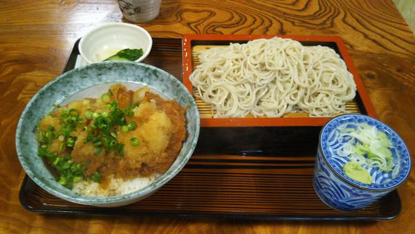 「ランチセット（もりそば、鶏かつ丼）」@増田屋の写真