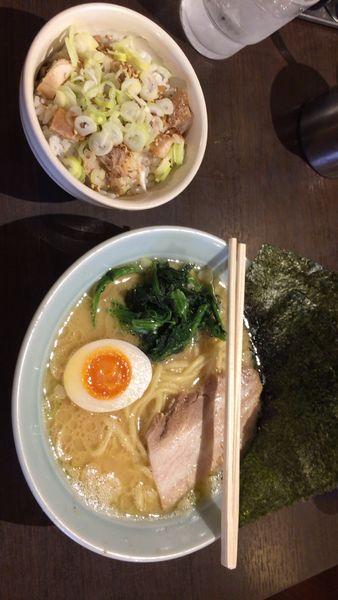 「ラーメンチャーシュー丼」@Neo家系らーめん 實家の写真