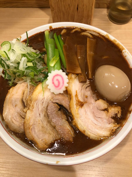 「六等星こってりDX」@麺や 六等星の写真