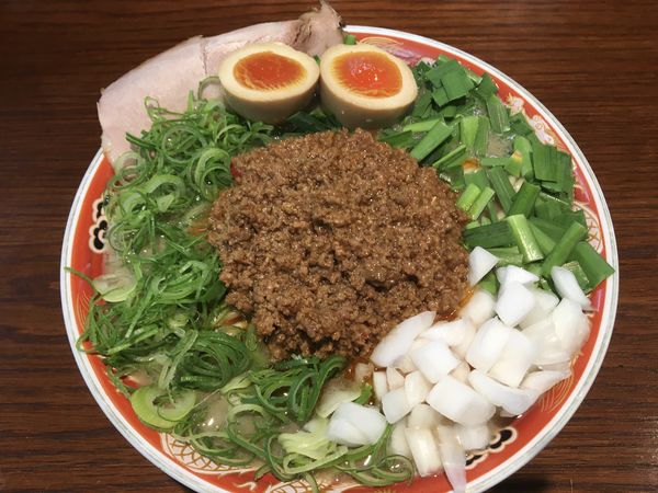 「濃厚ラーメン赤」@ラーメンかなやの写真