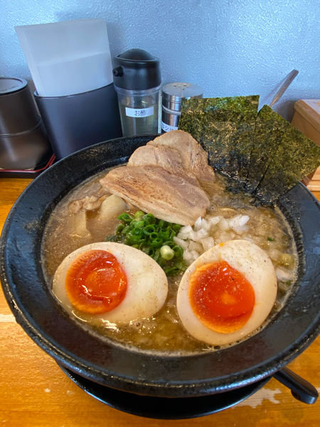 「特製超濃厚煮干しそば」@中華そば  一徹者の写真