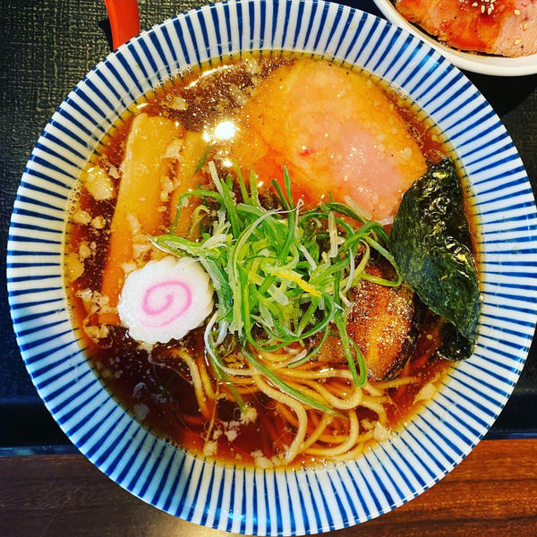 「魚介中華そば」@麺屋 甚八の写真
