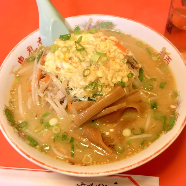 「味噌ラーメンの大盛り。¥820。」@恵礼香の写真