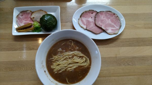 「KAKE+南国スイート桃肉増し」@ぶたのほしの写真