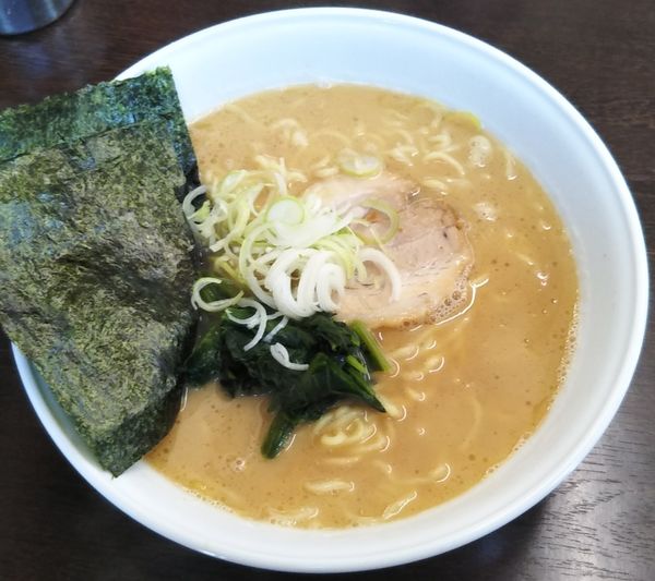 「ラーメン　大盛り」@ラーメン壱成の写真
