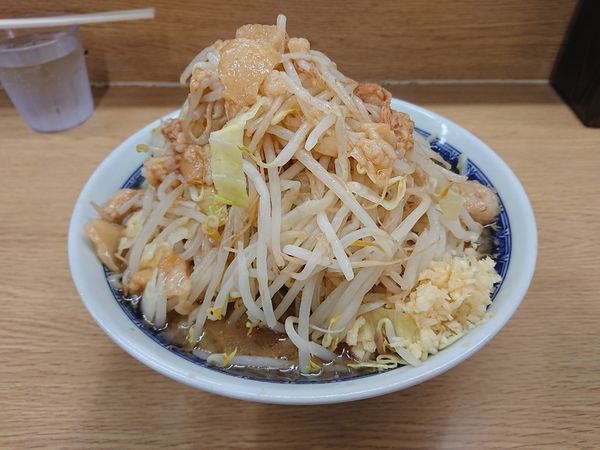 「小ラーメン 750円(野菜、にんに、アブラ)」@ラーメン二郎 栃木街道店の写真