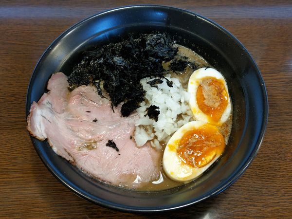 「極煮干し塩」@麺屋SOの写真