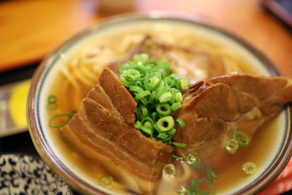 「ソーキ入り肉そば」@田そばの写真