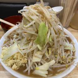 豚ラーメン＋生卵