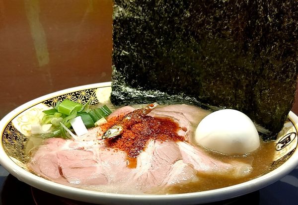 「すごい煮干し特製」@ラーメン凪 大宮店の写真