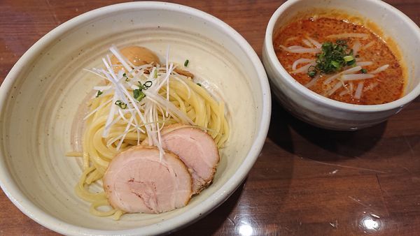 「つけ麺（太麺） 激辛味噌　１０００円」@ラーメン殿の写真