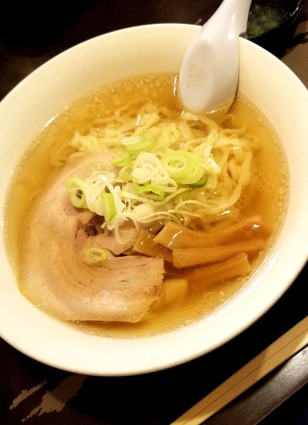 「塩らーめん」@手打ちらーめん はやぶさの写真