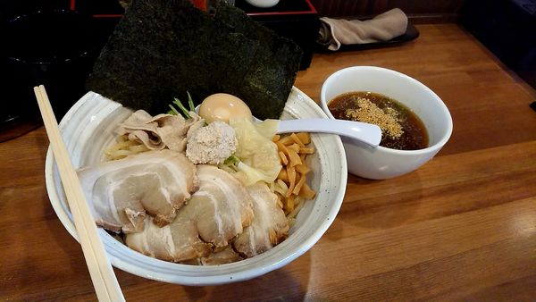「コク旨醤油つけ麺 特製」@らぁめん 麺彩家の写真