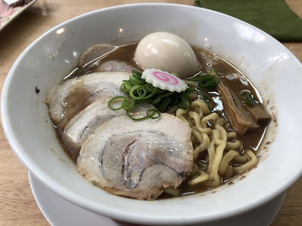 「とんこつ煮玉子ラーメン」@ぶたのほしの写真