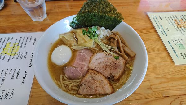 「特製豚骨魚介ラーメン」@麺笑 コムギの夢の写真
