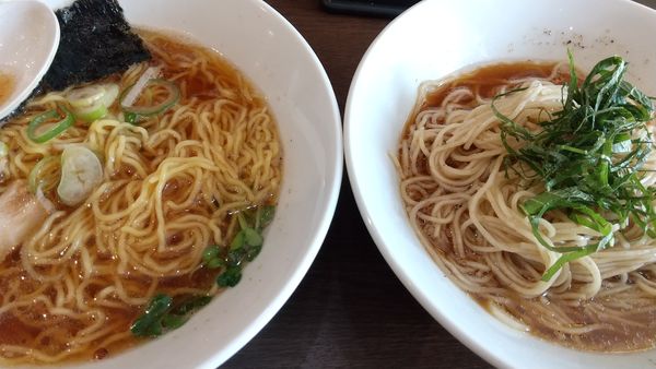 「ランチセット（昔ながらの中華そば＋冷やし煮干しかけ）」@麺処 遊 蕨店の写真