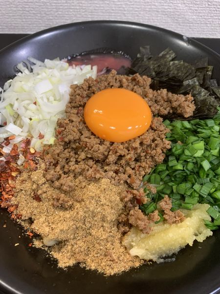 「限定　桃台湾混ぜそば」@自家製麺SHINの写真