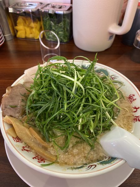 「特製醤油九条ネギラーメン」@ラーメン 魁力屋 鶴見駒岡店の写真
