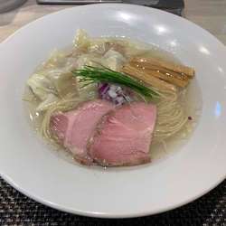 宍道湖しじみ中華蕎麦〈塩〉850円＋肉ワンタン200円