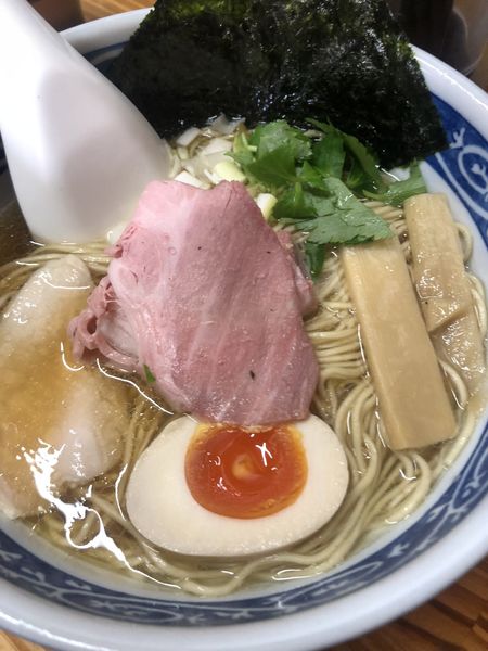 「煮干そば　白醤油　イワシ丼」@中華そば よしかわの写真