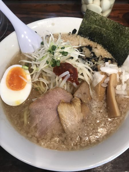 「ラーメン濃、大盛サービス、こてこて」@野方ホープ 野方本店の写真